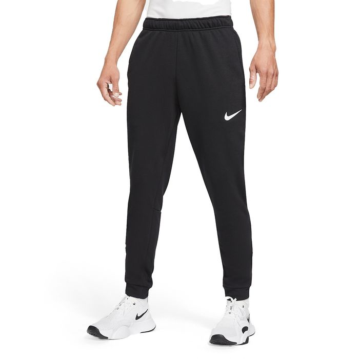 Спортен екип Nike