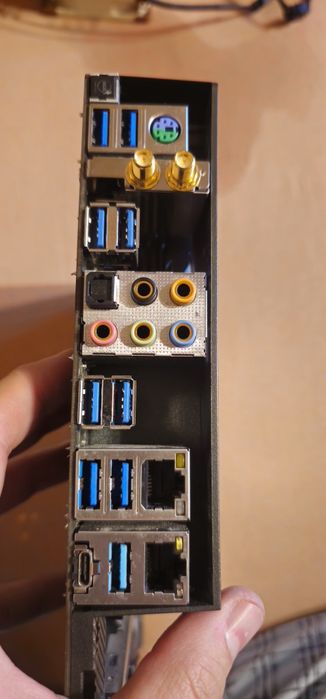 Placa Baza Ryzen  Threadripper X399 cu procesor Ryzen1920X