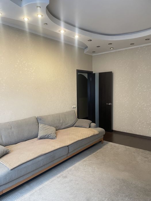 Продам 2 комн улучш