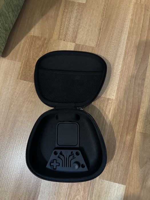 Продавам Xbox Elite Wireless Controller Series 2