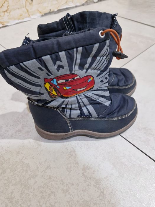 Любая обувь за 200 тенге