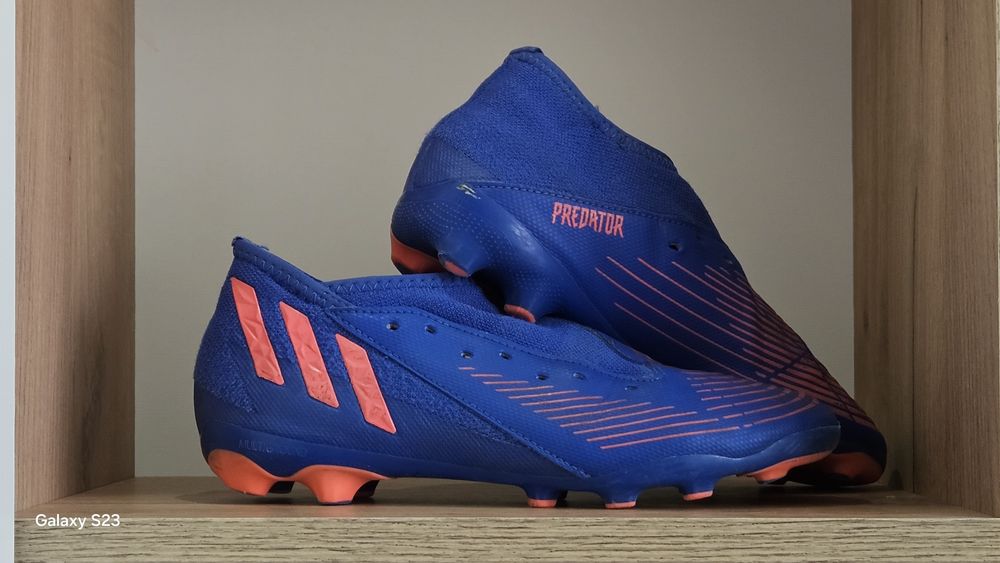 Продам бутсы Adidas Predator Edge