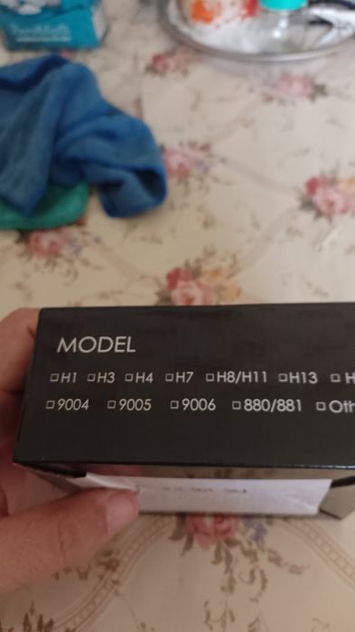 Vînd bec led far 76000 Km h7
