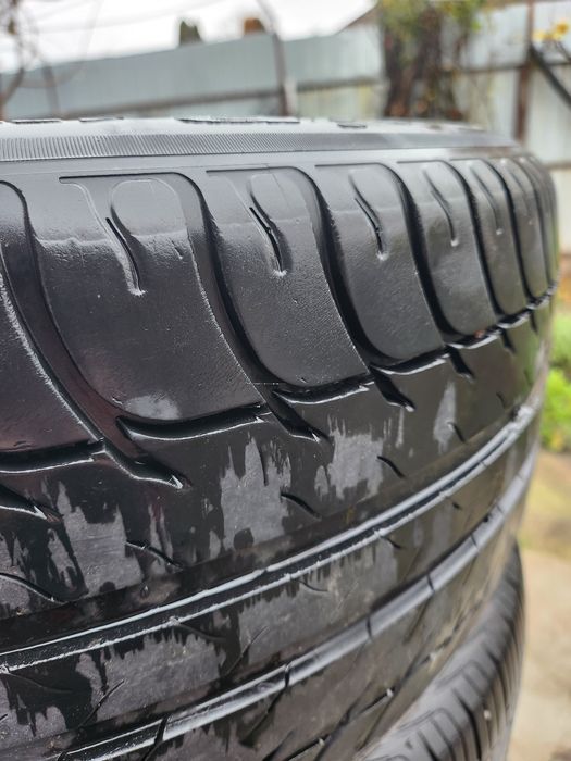 2  anvelope all season Hankook235/55/r17