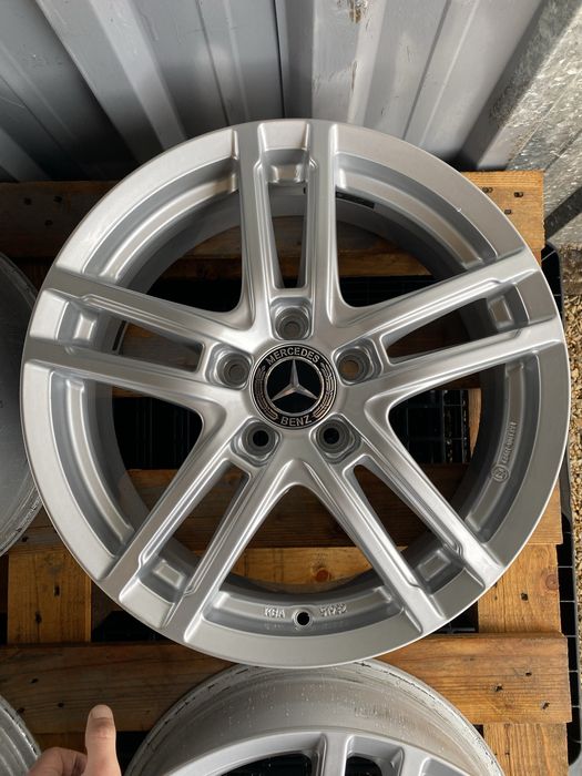 17 цола 5 х 112 мм Мерцедес , Mercedes A , B , CLA , GLA , GLB Класа