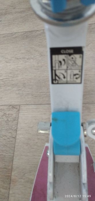 Продам самокат для девочки