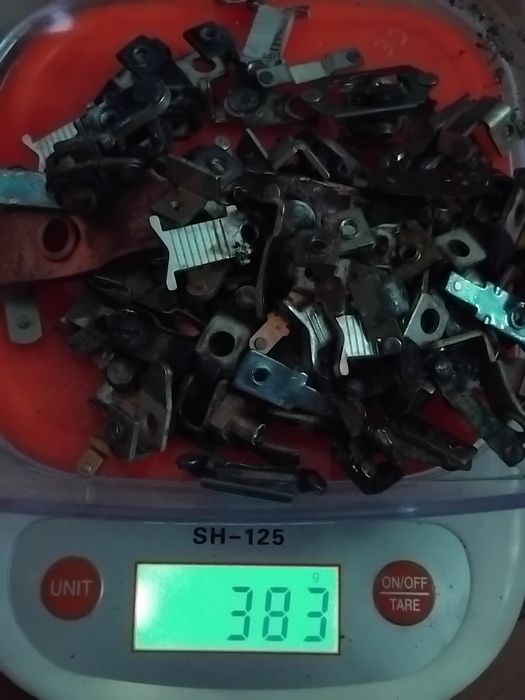 продават се за скрап