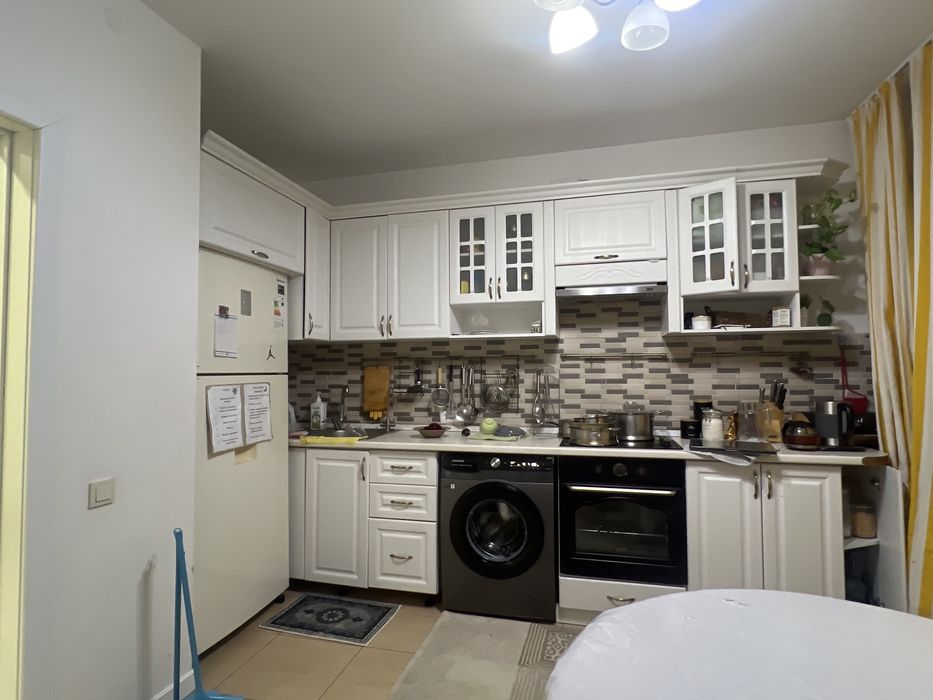 Кузонный гарнитур, мойка, смеситель, рейлы винтажные для повареш , б/у