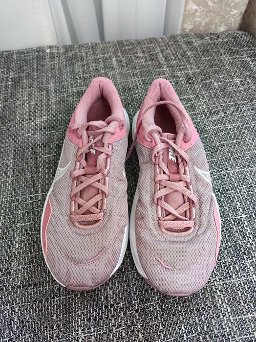 Маратонки Nike 41