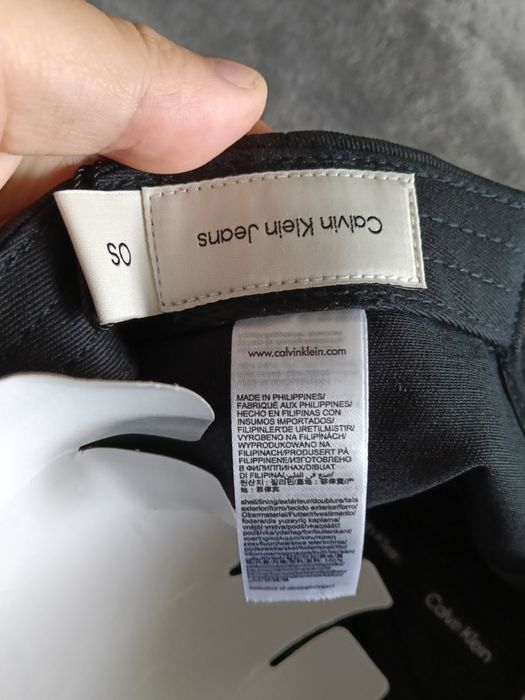 Calvin Klein Jeans seasonal printed șapcă unisex culoare negru cu logo alb mic OS noua originala