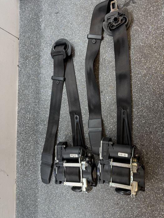 Audi a4 s4 B9 A5 S5 Предни колани ляв и десен