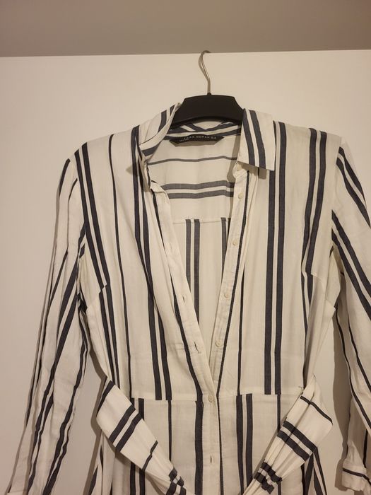 2 rochii zara marimea M  100 ron