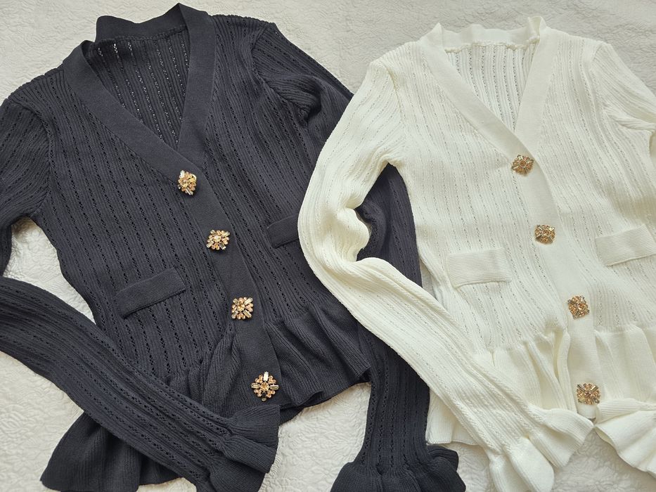 Невероятни блузи Self Portraite