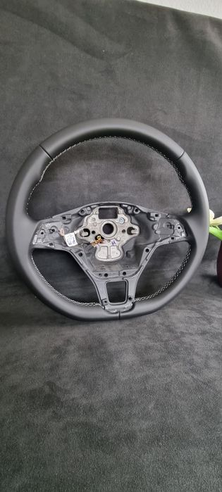 Reconditionez/imbrac volane in piele naturala