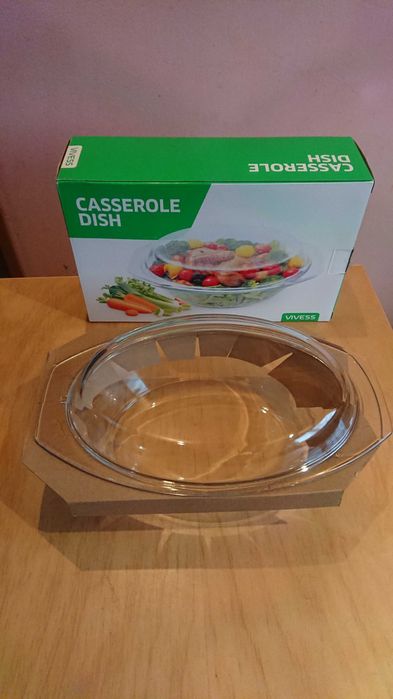 Vas termorezistent cu capac 33x21x14 Vivess