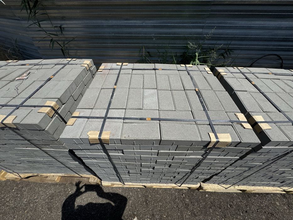 тратуарная плитка.