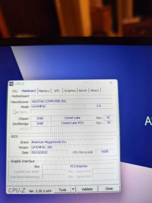 ASUS ZenBook 14 UX434FAC | i7 Gen 10 | 16GB RAM | 512GB SSD | ScreenPad | Husă + Încărcător