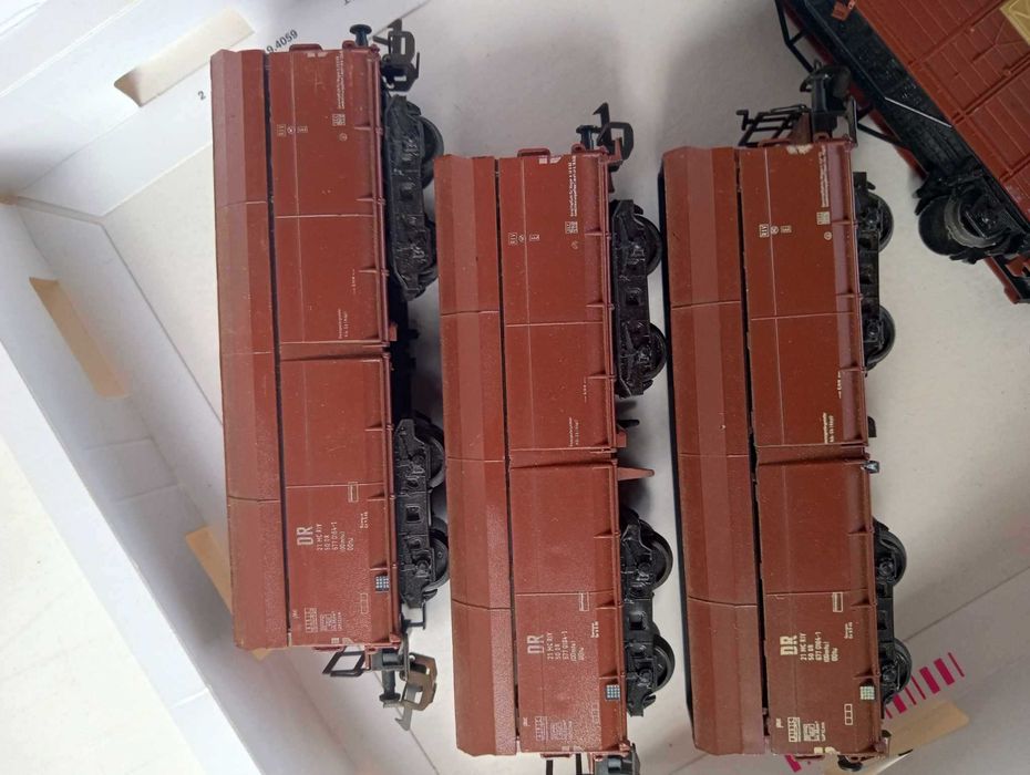 Влакчета ТТ железопътни модели мащаб ТТ