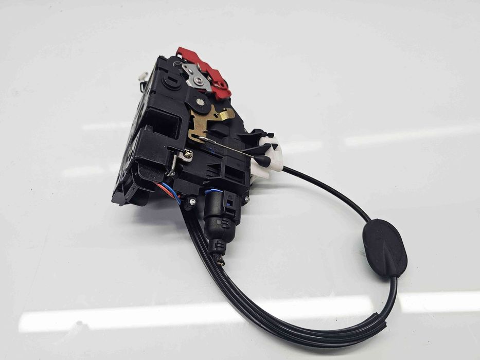 Broasca usa stanga spate Volkswagen Golf 5 Plus (5M1) [Fabr 2005-2008]