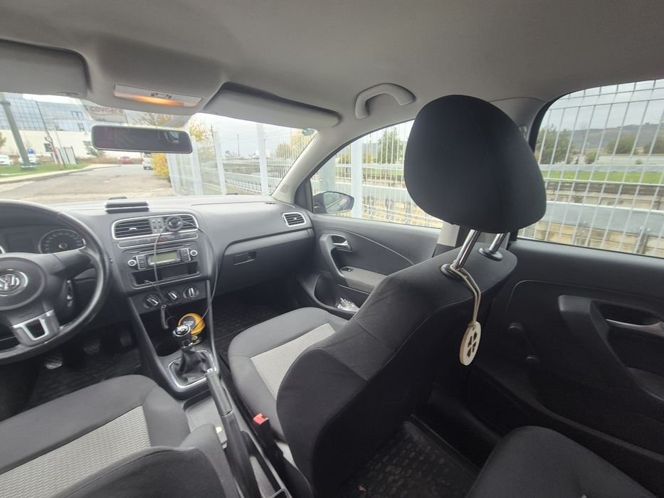 VOLKSWAGEN Polo 2011 — imagine 4