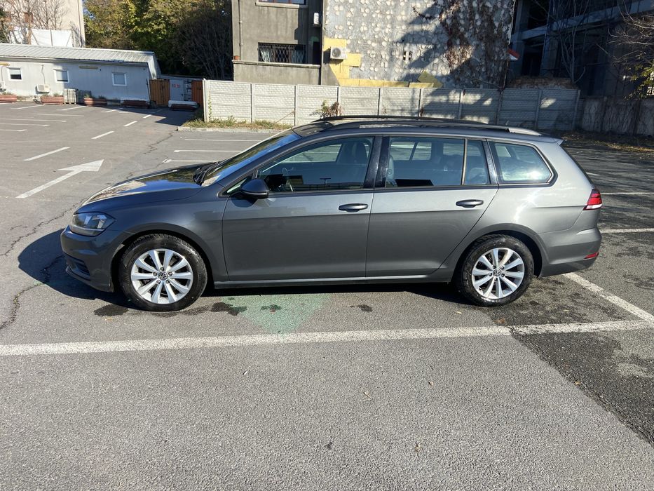 VOLKSWAGEN Golf 2018 — imagine 3