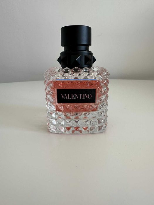 Vand Valentino Donna Born in Roma 50 ml