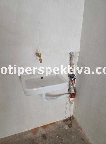 Продава се Гараж / Паркомясто в Пловдив, Тракия - 33 кв.м за 1152 €/кв.м - Снимка #1