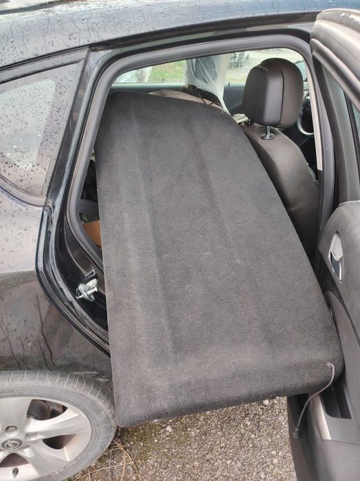 Opel Astra 1,7DTR, Опел Астра на части!
Декември 2012