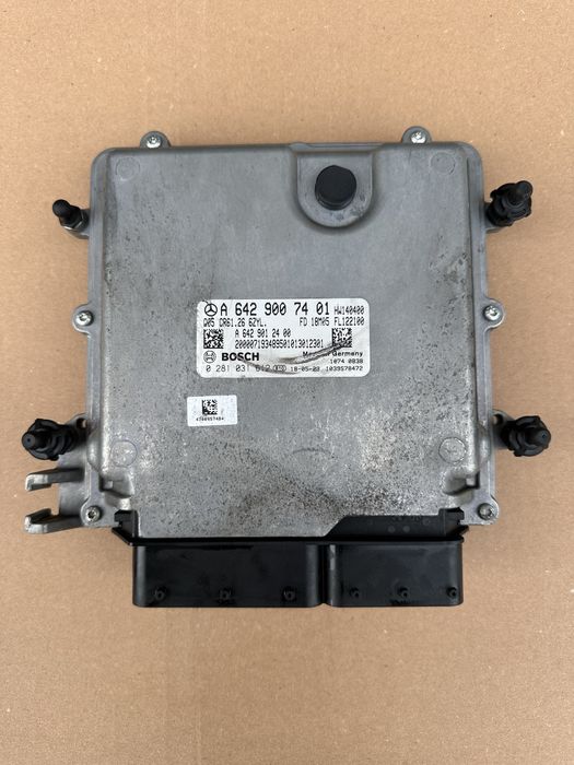 Calculator motor / Ecu motor Mercedes 3.0 V6 Euro 6 A6429007401