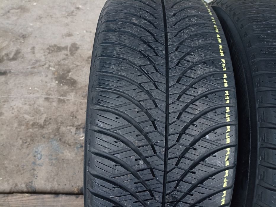 2 anvelope de iarna ca si noi Yokohama 225/55 R19 dot 4019