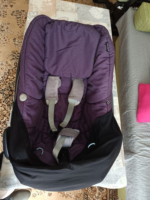Бебешко кошче за кола