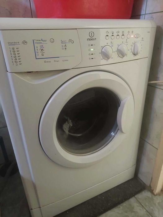 Masina de Spalat Indesit
