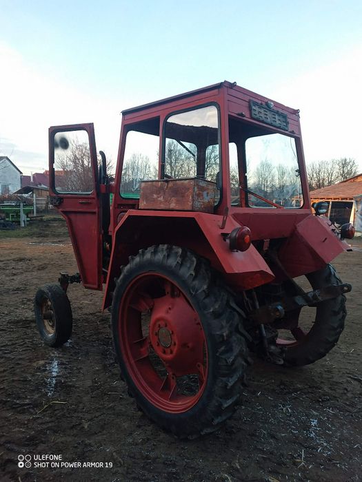 Utb 445L tractor