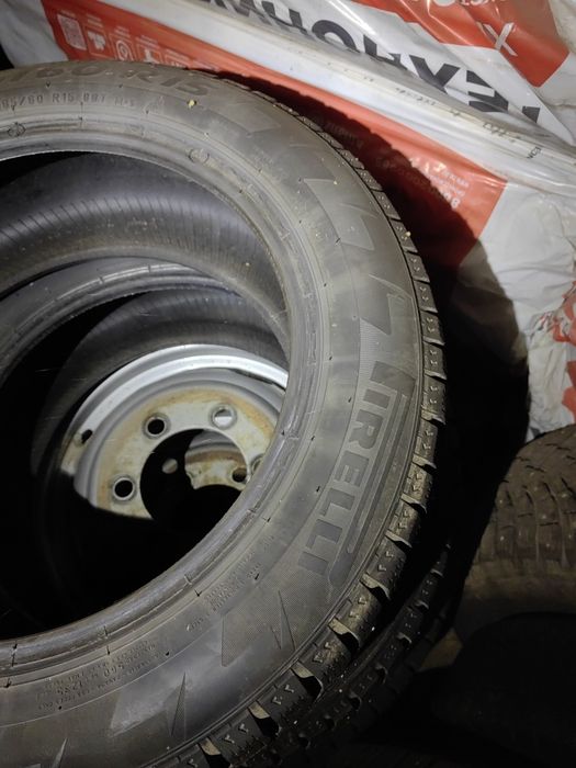 Pirelli ICE ZERO Шины зимние 185/60 R15