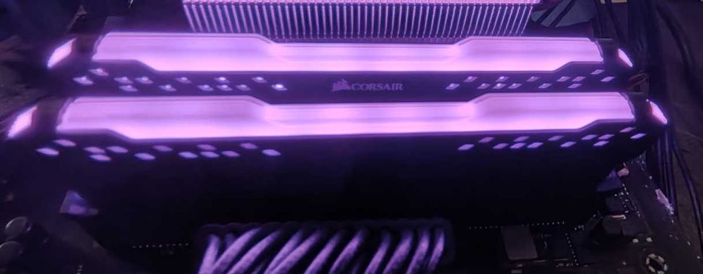 Рам памет Corsair Vengeance RGB Pro 32GB (2x16GB) DDR4 3200Mhz
