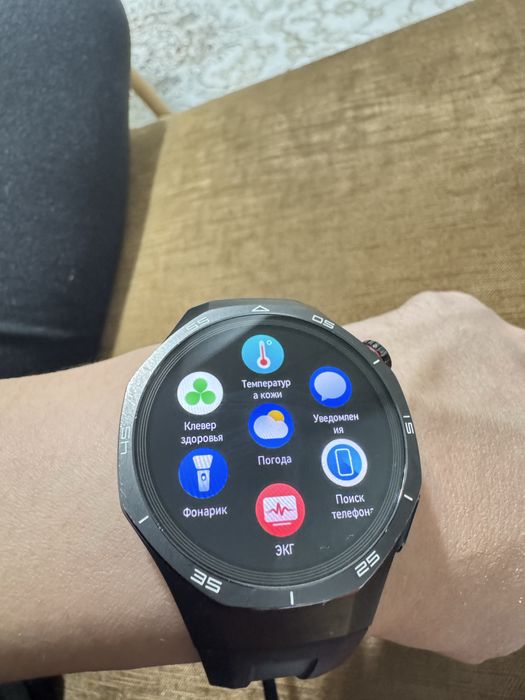 Часы huawei gt 5 PRO