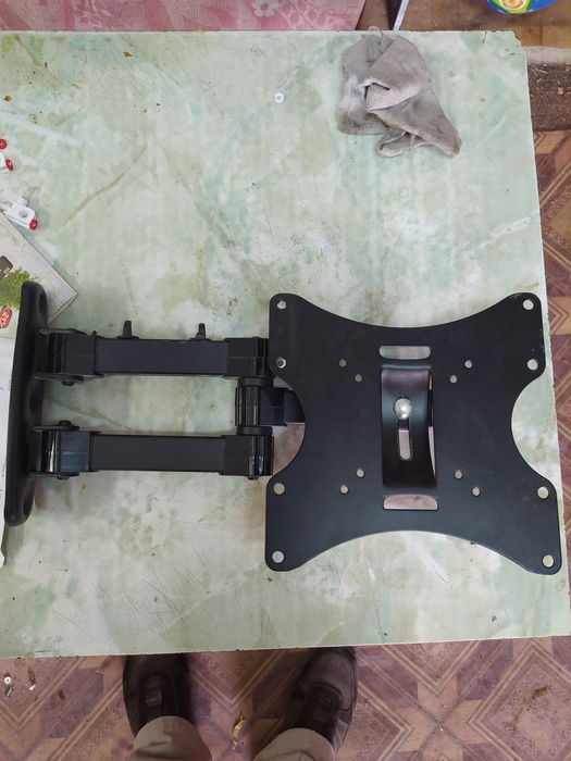 Кронштейн для тв