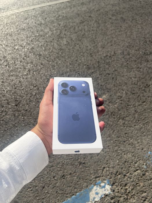 Продам Iphone 17 Pro 256гб E-sim New