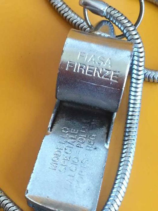 масивна бронзова съдийска свирка астория и балила италия мини с кюстек