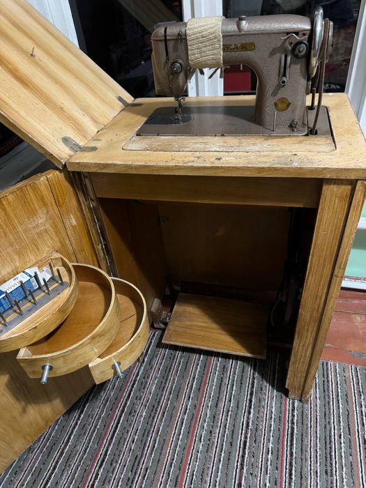 Швейная машина ПОДОЛЬСК