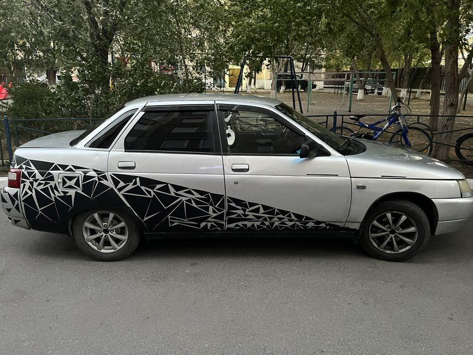 Продам ваз 2110