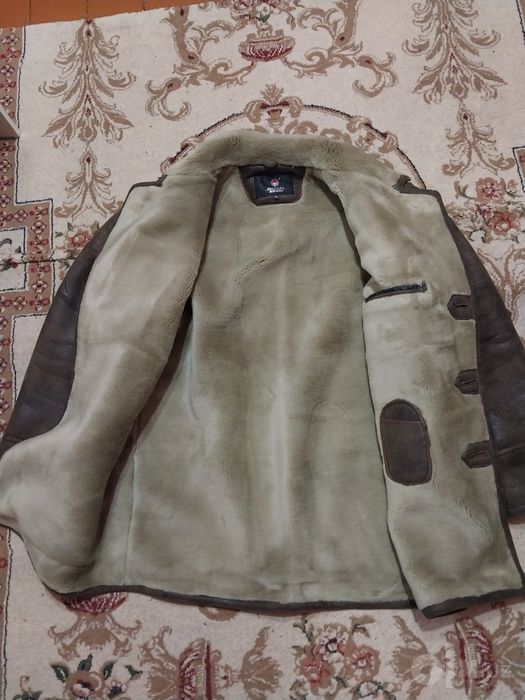 Erkaklar Dublonka Paltosi sotiladi