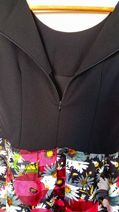 Черна парти рокля