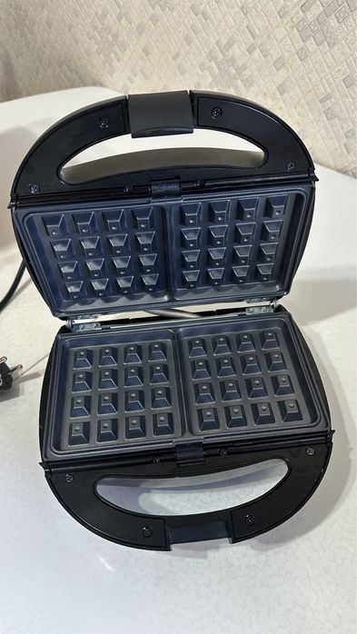 Вафельница