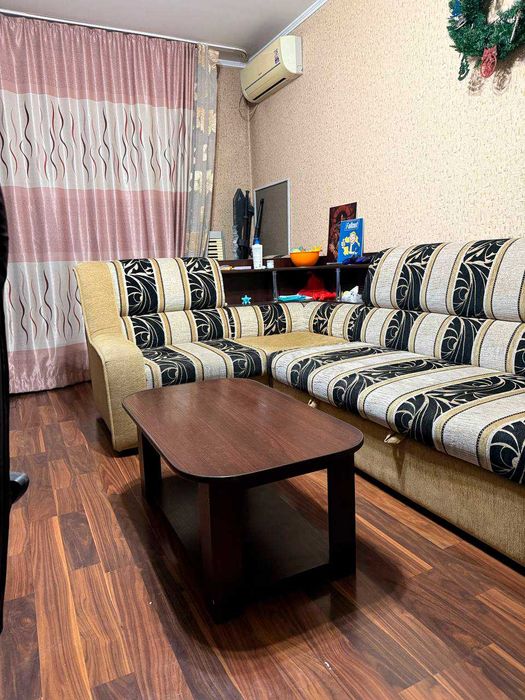 Раскладной диван + кресло + столик