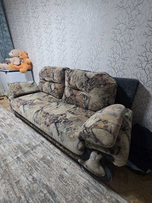 Продам диван , раздвижной