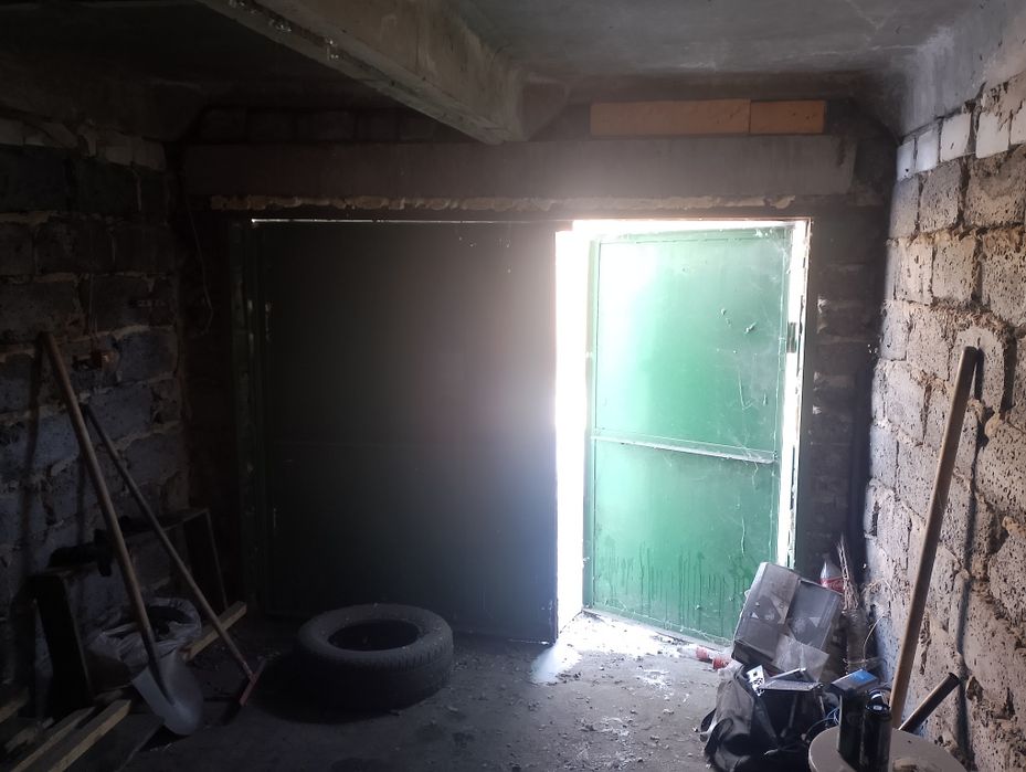 Гараж. Срочно продам.