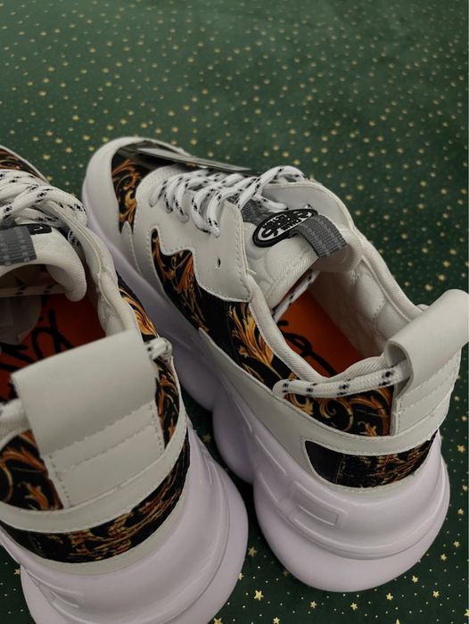 Versace Chain Reaction 2 Barocco Print White - Calitate Premium