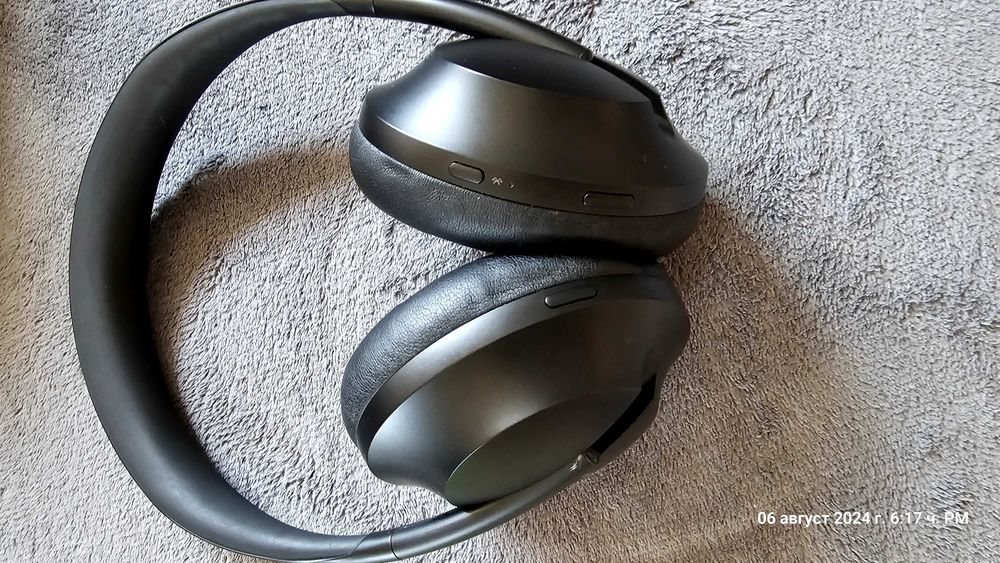 Слушалки Bose 700