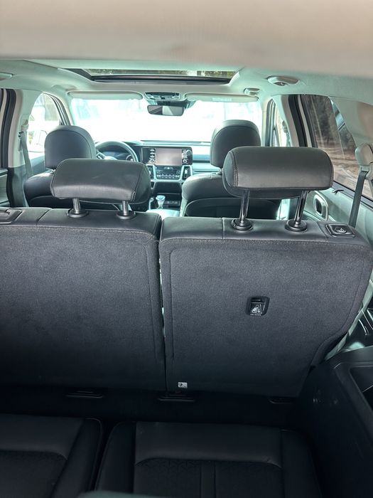 Kia sorento sotiladi